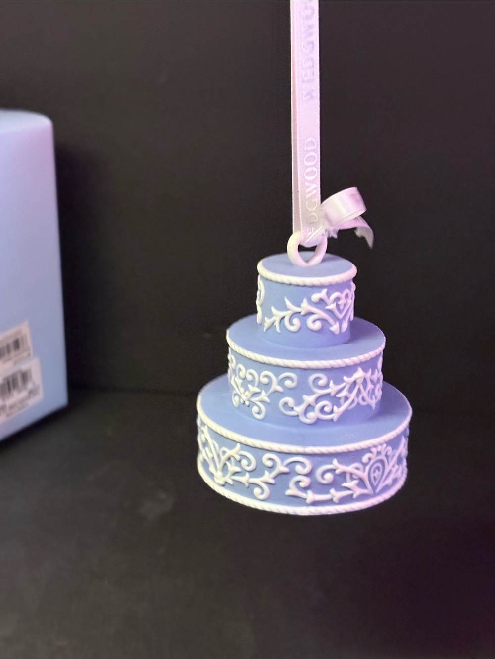 Wedgwood Our First Christmas Wedding Cake Ornament Jasperware - Picture 8 of 8